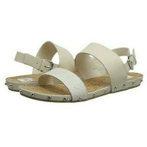 Dolce Vita Bodhi Crackled Leather sandals